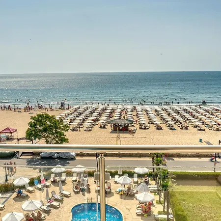 Evrika Club Semesteranläggning (resort) Slăntjev Brjag