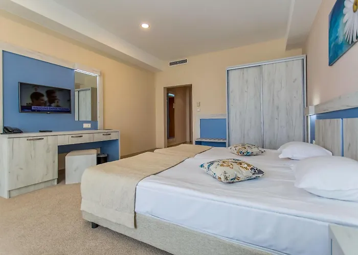 Dit依维卡海滩俱乐部酒店 - 全包