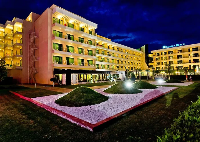 Evrika Club Курортный комплекс 4*