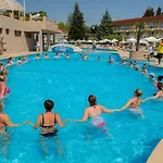 Evrika Club Semesteranläggning (resort)