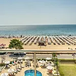 Evrika Club Semesteranläggning (resort) Slăntjev Brjag