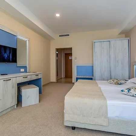 Üdülőközpont Evrika Club 4*